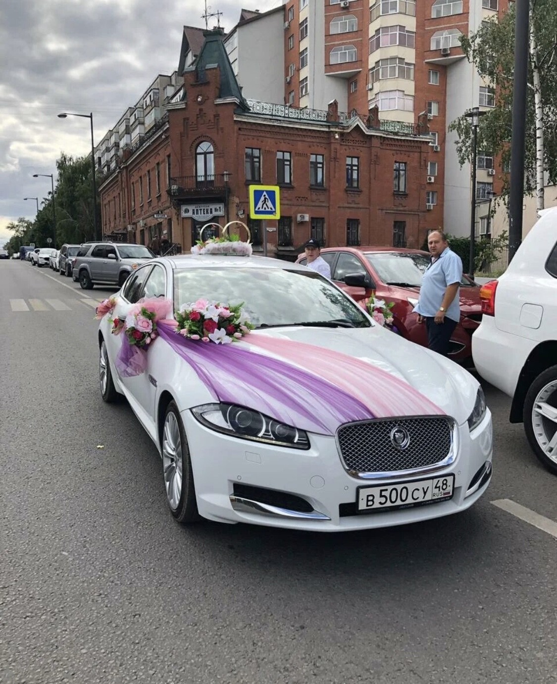Jaguar XF